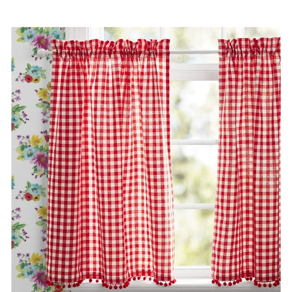 The Pioneer Woman | Accents | The Pioneer Woman Gingham Small Window ...